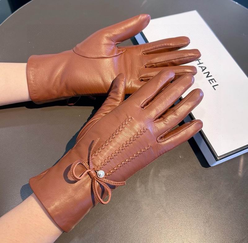 Chanel gloves hm236